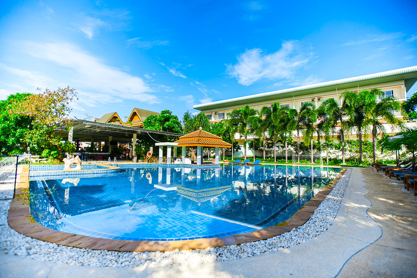 Blue Beach Grand Resort and Spa