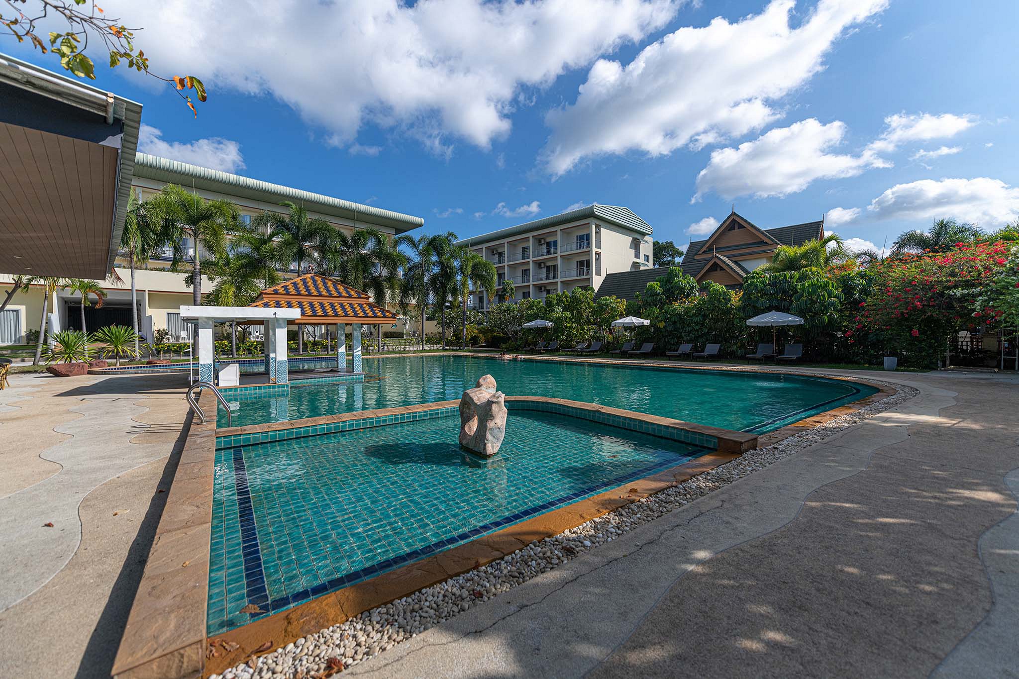 Blue Beach Grand Resort and Spa